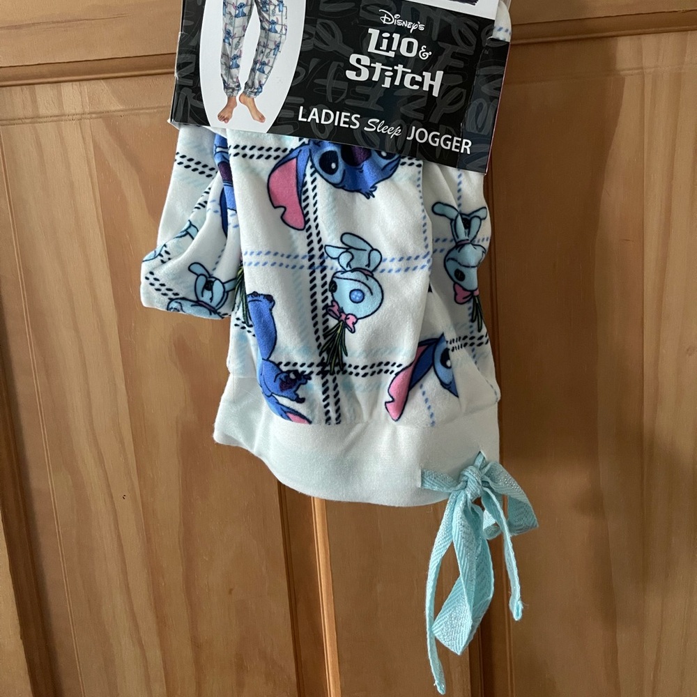 New With Tags, Ladies Sleep Jogger Size XS (0-2) LILO & Stitch